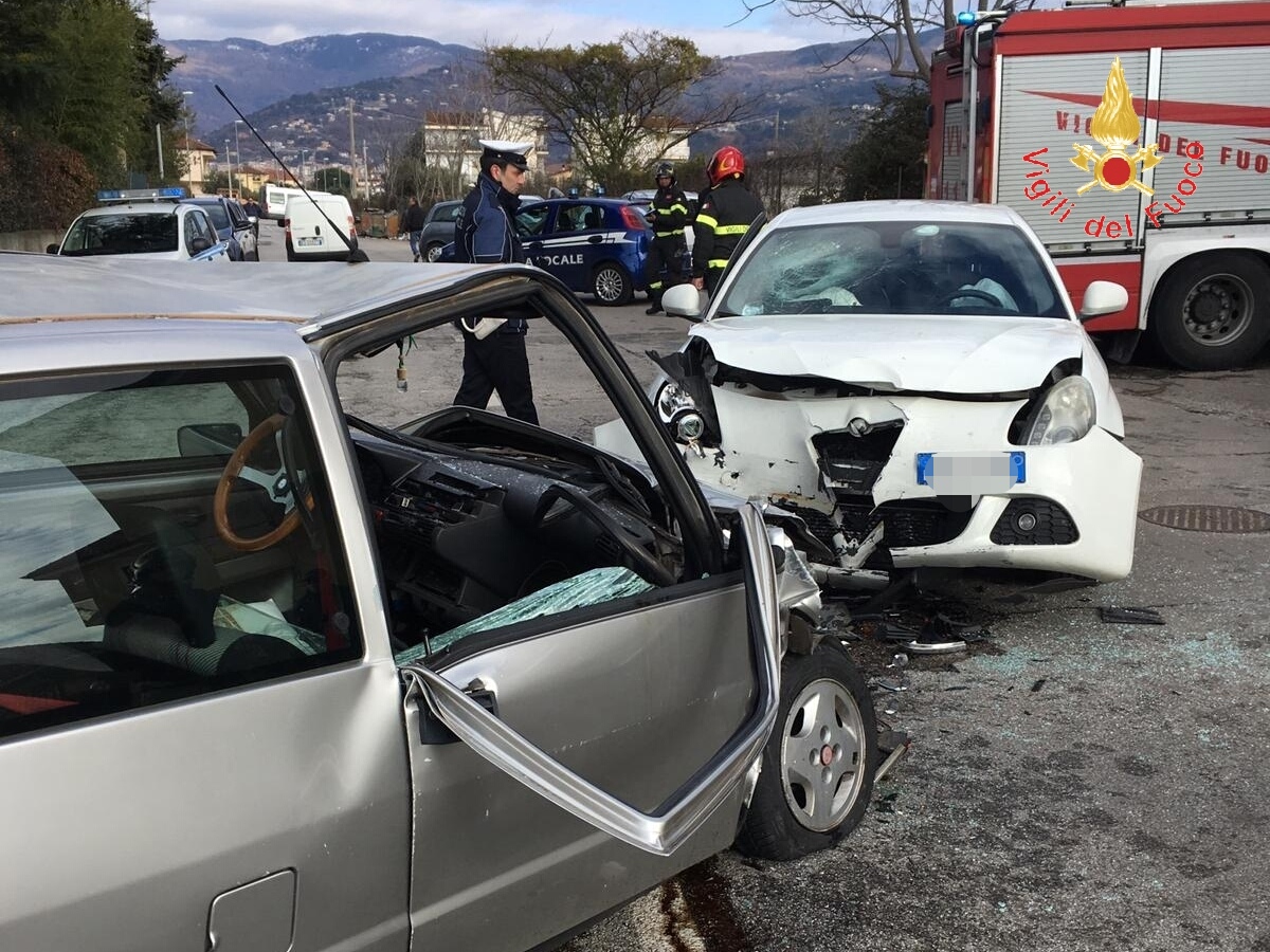 incidente stradale in via murat-LameziaTermeit