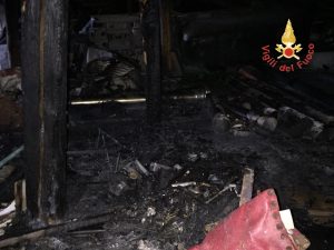 estinto incendio in abitazione-LameziaTermeit