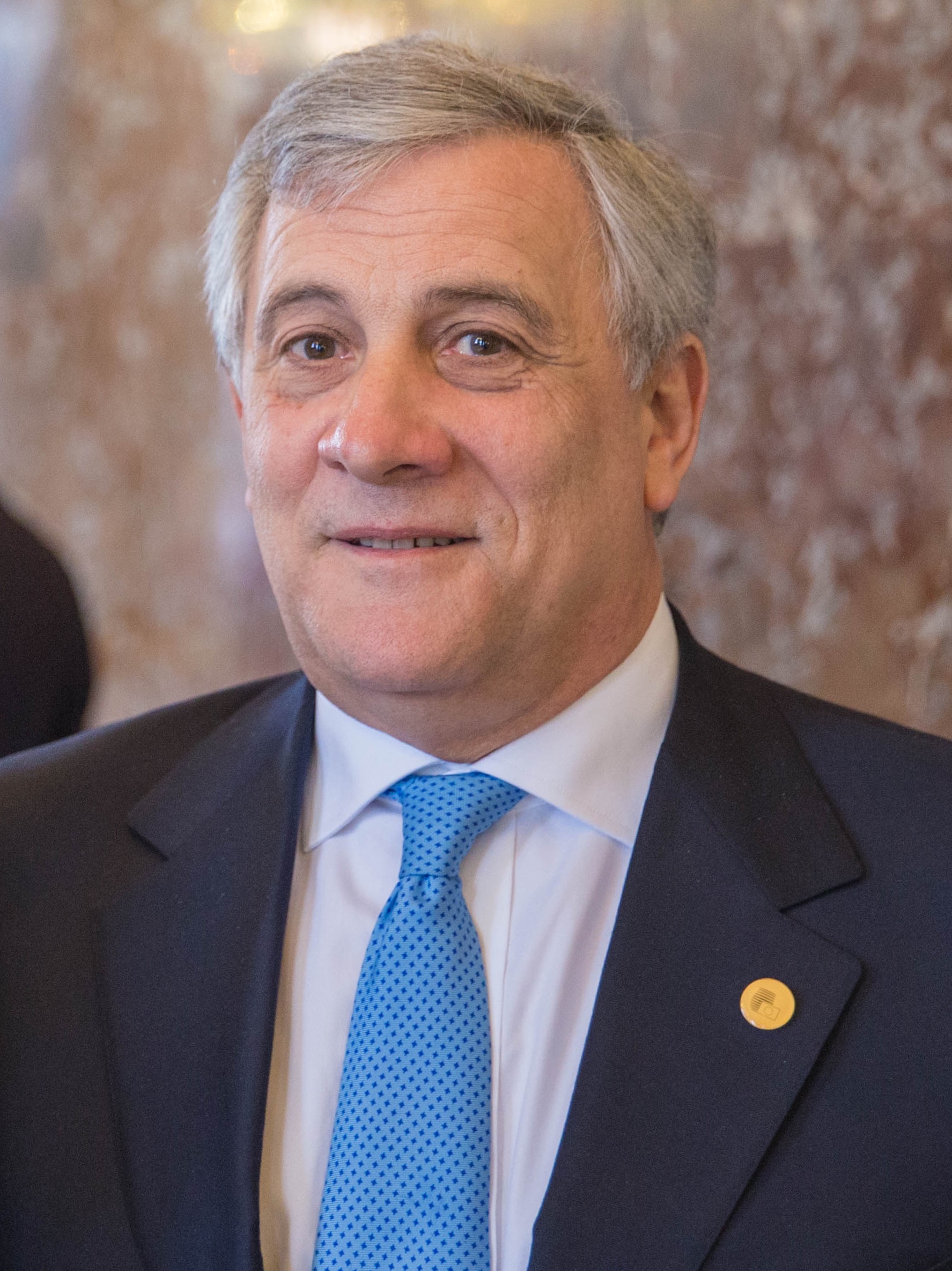 copyright siclari ringrazia tajani-LameziaTermeit