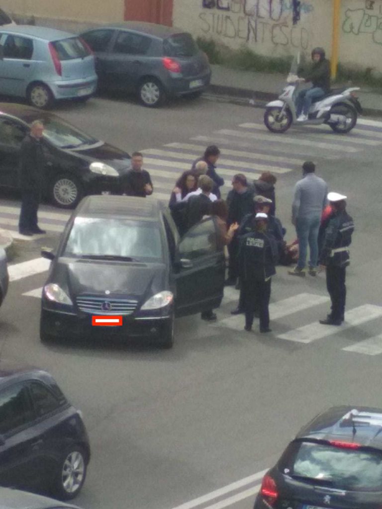 Lamezia, investita una donna nella zona della cittadella scolastica