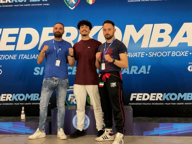 Il lametino Giuseppe Molinaro secondo ai campionati italiani assoluti di Kickboxing