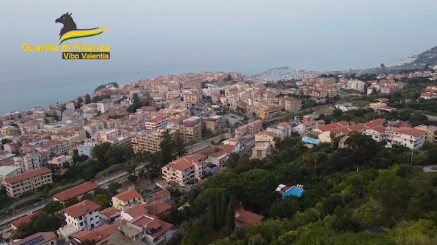 Costa degli Dei. Abusivismo turistico, scoperte 20 strutture ricettive fantasma