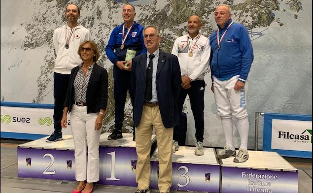 Il lametino Antonio Luzzo campione italiano master di sciabola