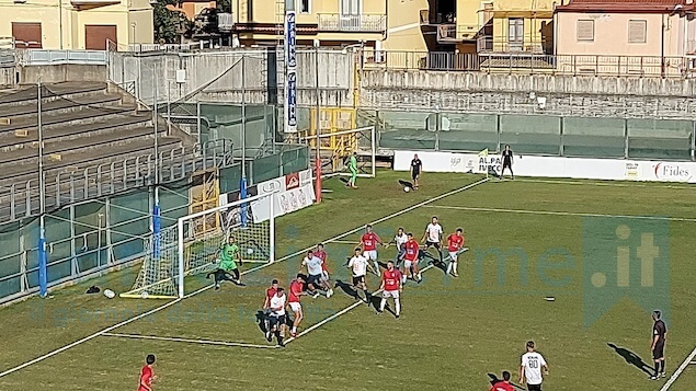 F.C. Lamezia Terme: termina 8-0 l'allenamento congiunto col Sersale