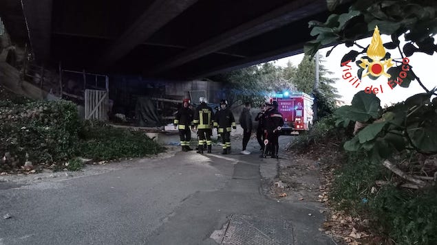 Catanzaro. Scoppio nei pressi del viadotto tangenziale ovest, due feriti