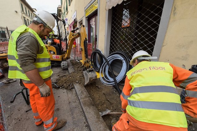 La fibra ottica ultraveloce sbarca a Marina di Gizzeria