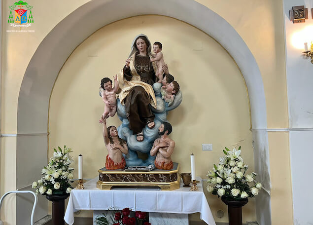 Accolta nuova statua Madonna del Carmelo nella parrocchia Maria SS delle Grazie e San Giuseppe 