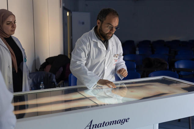 Intervento record eseguito con il supporto del tavolo anatomico 3D dell'Unical