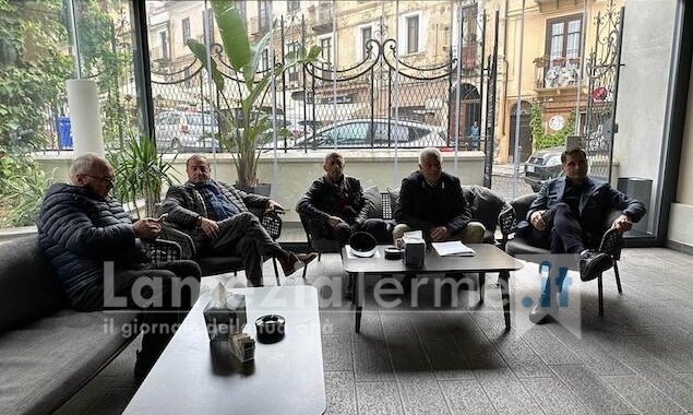 Lamezia. Centrosinistra e associazioni: il PSC è inattuabile!