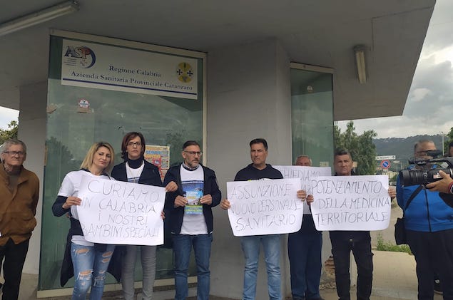 Lamezia: le Istituzioni sulla tematica sanitaria sono assenti!