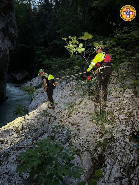 Ragazza dispersa nel fiume Lao