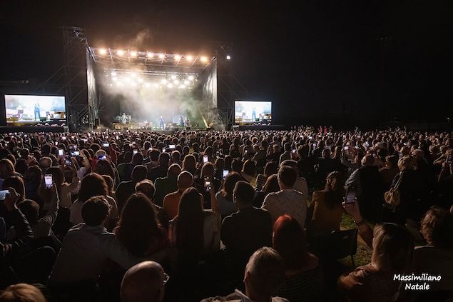 Sold out a Lamezia per l’irresistibile megashow di Checco Zalone