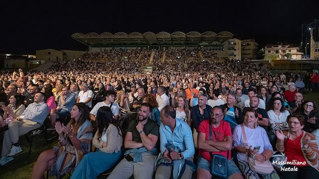 Sold out a Lamezia per l’irresistibile megashow di Checco Zalone