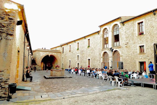 Teatro e storia nella serata dedicata a Plauto al Castello Normanno Svevo di Vibo