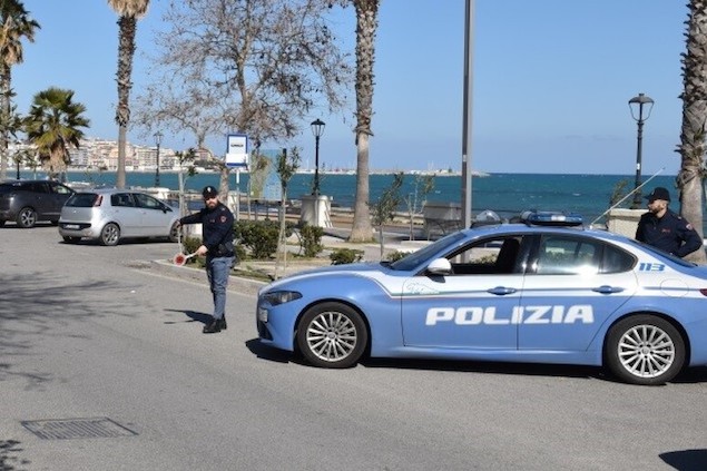 polizia crotone