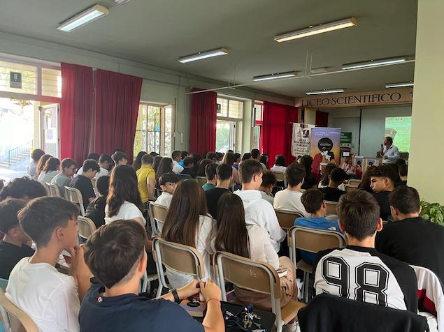 Incontro con l’autore: avv. Piervincenzo Gigliotti dialoga con i ragazzi del Galilei