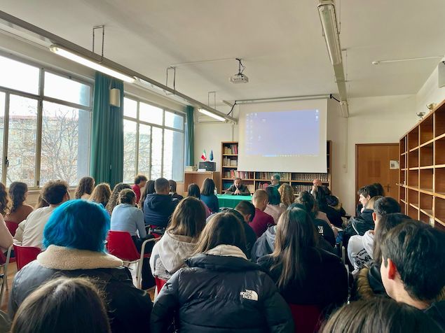 Incontro con l'autore: gli studenti del Liceo Artistico incontrano