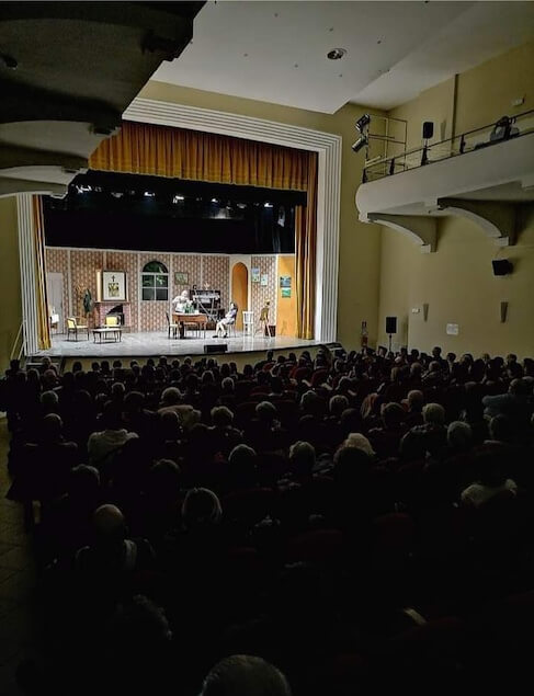 Lamezia. Un nuovo sold-out ha scandito il tempo scenico e umano della compagnia Vercillo