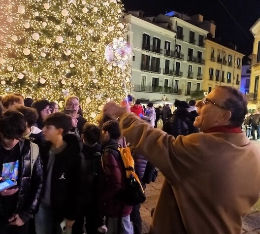 Lamezia. Classe dell’“Ardito – Don Bosco” in visita alle luminarie di Salerno 