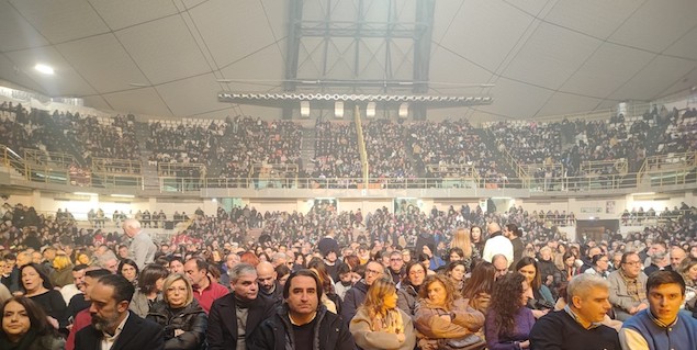 In 4000 al Palacalafiore di Reggio per lo show di Enrico Brignano!