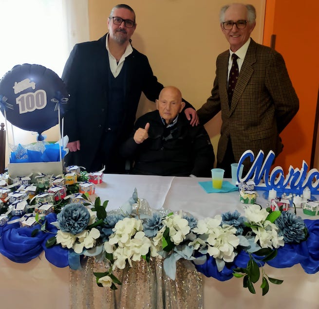 Nonno Mario compie 100 anni: è festa nella Comunità Alloggio per Anziani “Villa Marida” di Falerna