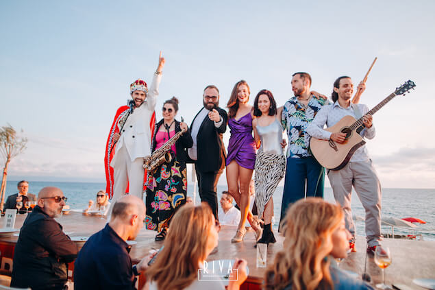 Il Riva Restaurant celebra l’anniversario della Repubblica Italiana con uno show dedicato al tricolore!