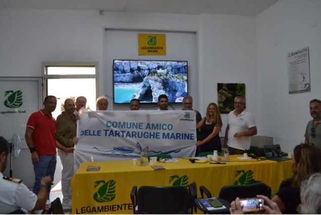 Legambiente consegna le bandiere “Amico delle tartarughe marine”