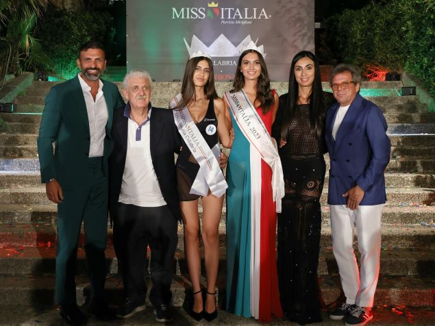 miss-italia-calabria-ha-incoronato-miss-brutia-2024