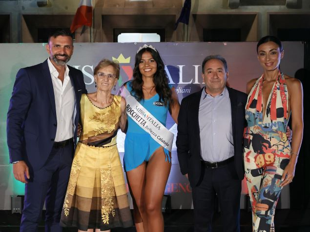 Miss Italia Calabria ha incoronato Miss Rocchetta Bellezza Calabria 2024