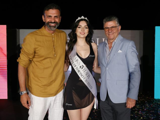 miss-italia-calabria-ha-incoronato-miss-citta-di-torano-castello