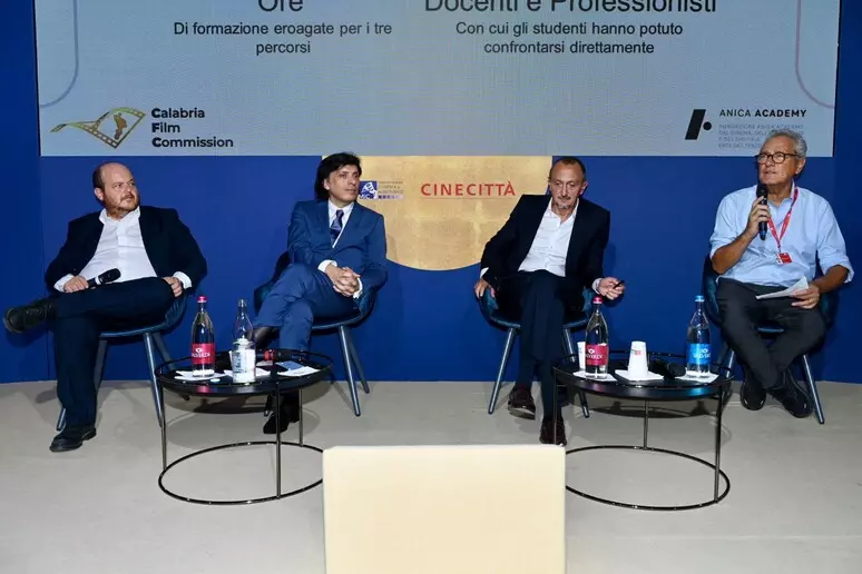 Presentato Bando produzioni della "Calabria film commission"