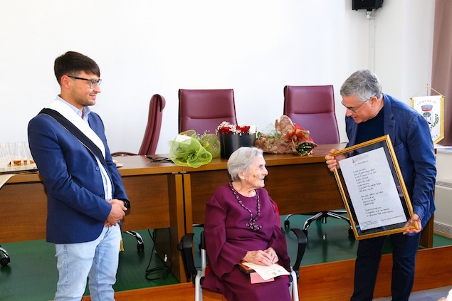 Platania. Scomparsa Antonietta Munno, il cordoglio dell’associazione Felice Mastroianni