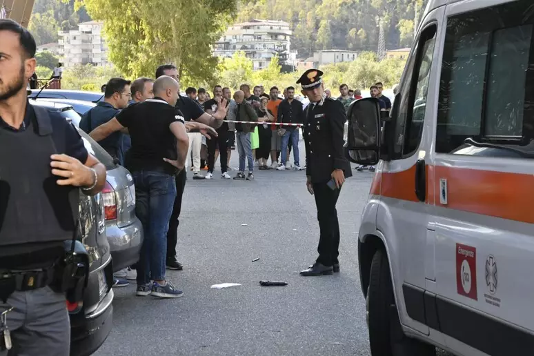 Poliziotto spara e uccide un giovane a Crotone