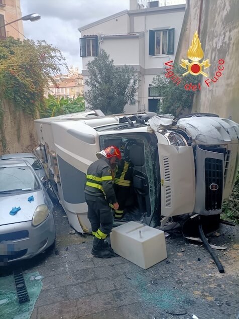 Tragico incidente a Pizzo Calabro: un morto e una persona ferita