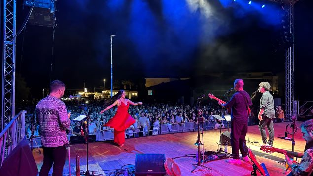 La Calabria Orchestra pubblica la sua versione di “Riturnella”