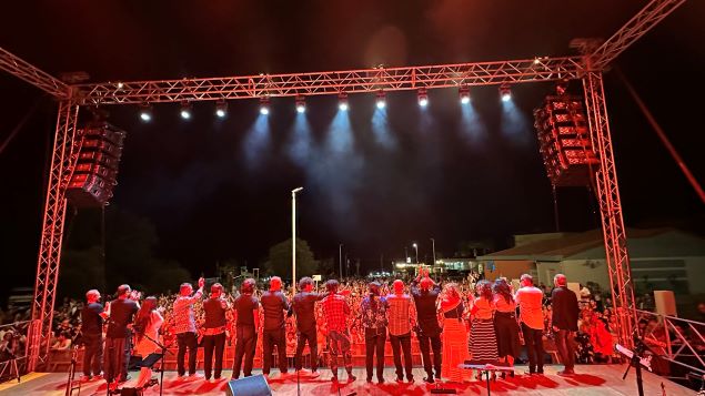 La Calabria Orchestra pubblica la sua versione di “Riturnella”