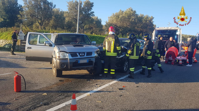 Incidente Stradale sulla SP148, cinque persone ferite