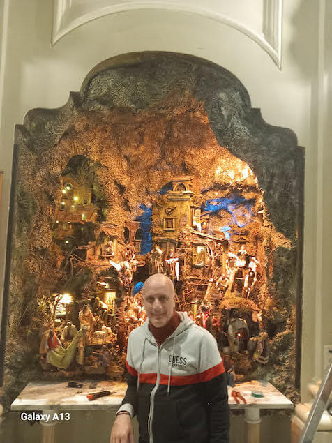 Lamezia. Inaugurato il presepe artistico del maestro Nicola Sposato