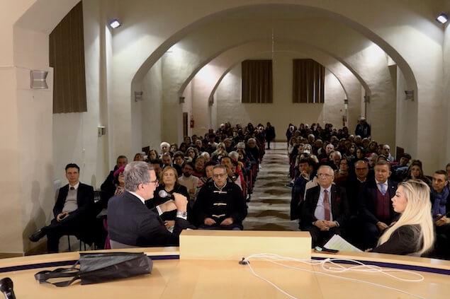 Presentato «Memorie di viaggiatori nel lametino»,nuovo libro di Raffaele Gaetano