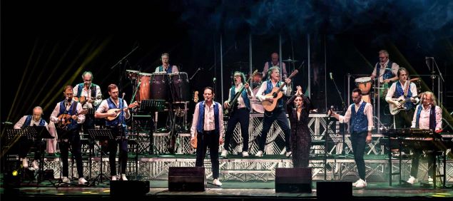 A Reggio Calabria la nuova orchestra italiana fondata da Renzo Arbore