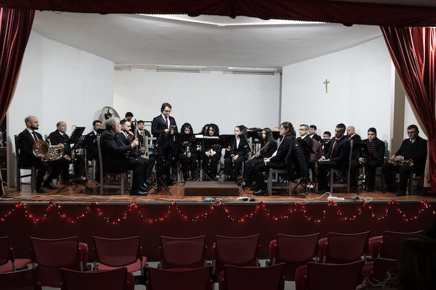 La Banda Musicale Santa Maria di Corazzo incanta il pubblico nei concerti natalizi del Reventino