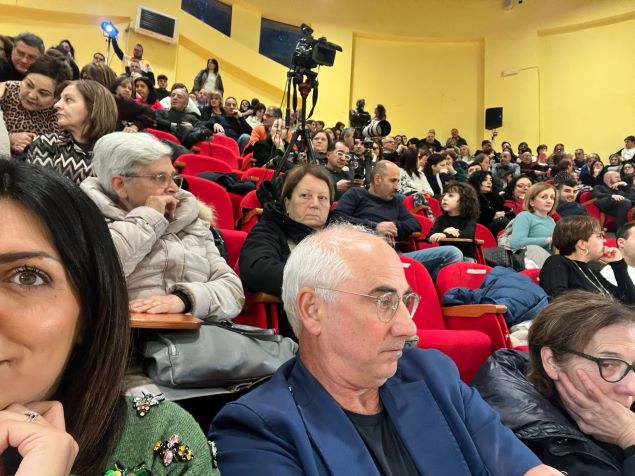 Il teatro a Sersale diventa scuola di legalità