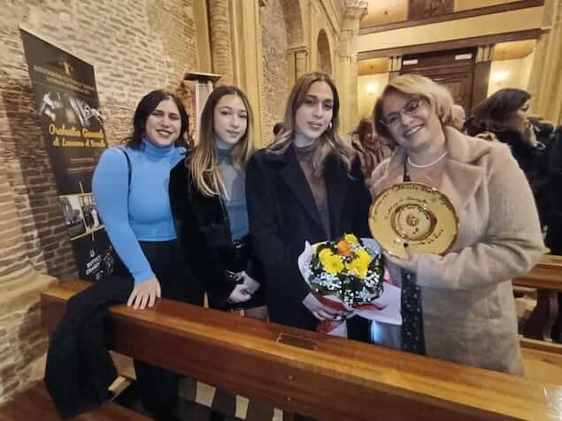 Lamezia. Cinzia Emanuela De Luca socio onorario dell'Associazione Culturale Paolo Ragone